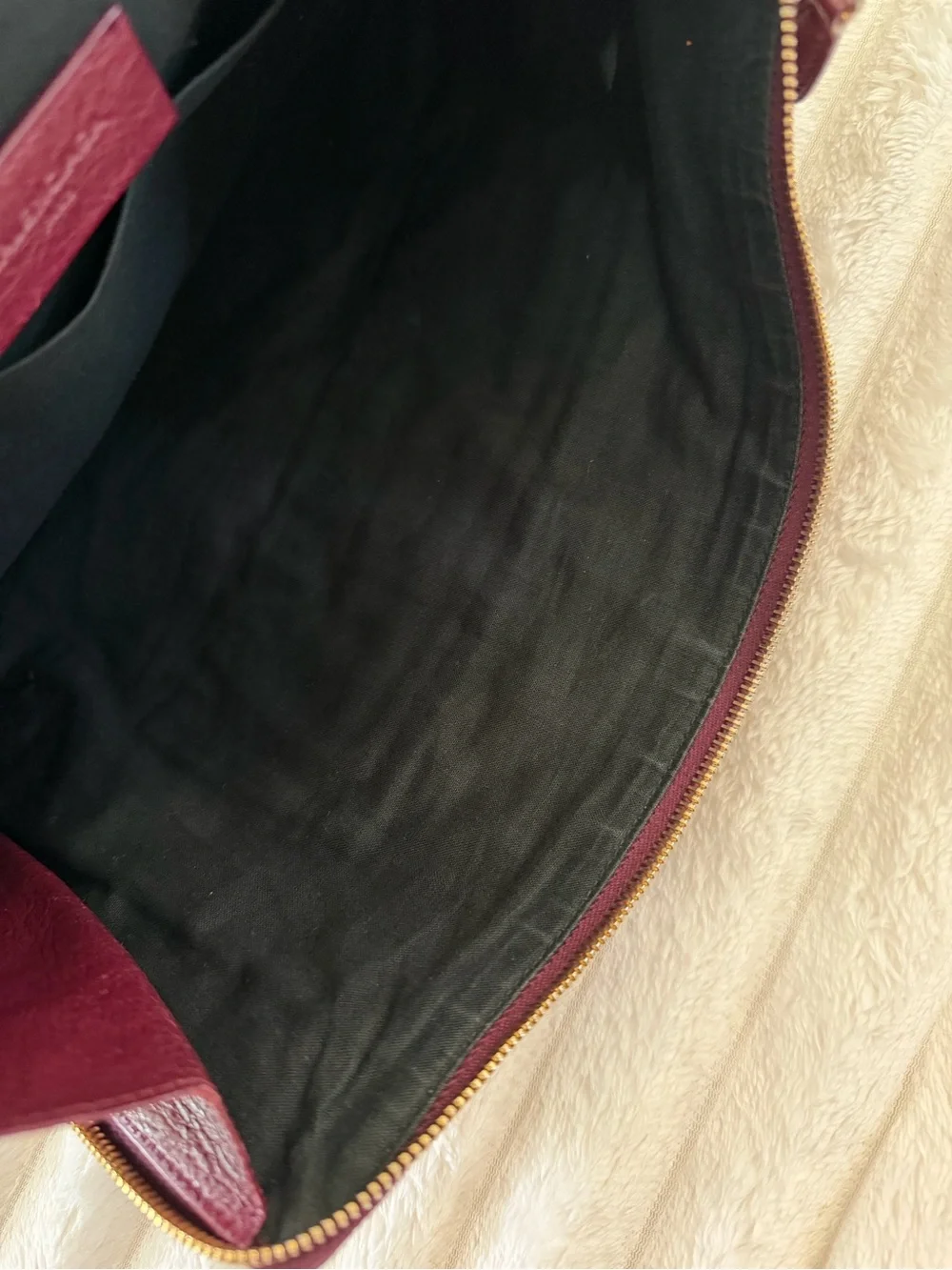 Balenciaga Deep Wine Leather Zip Clutch - Picture 5 of 16